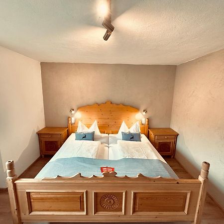 Pension Kreuzeck - Dein Gluecksplatz Am Lech Weissenbach am Lech Bagian luar foto