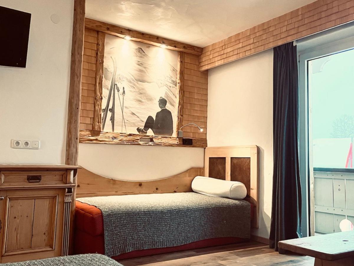 Pension Kreuzeck - Dein Gluecksplatz Am Lech Weissenbach am Lech Bagian luar foto