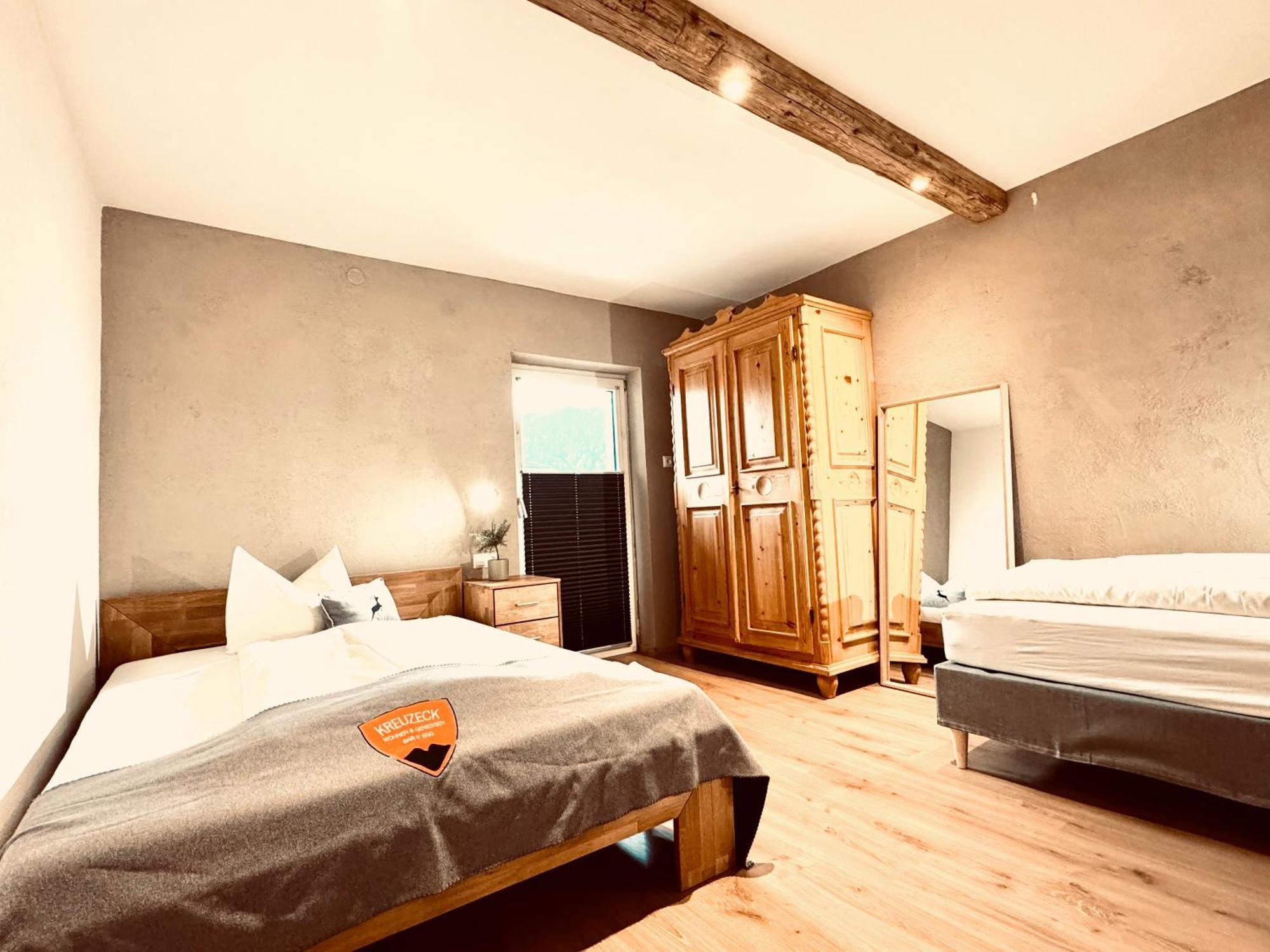 Pension Kreuzeck - Dein Gluecksplatz Am Lech Weissenbach am Lech Bagian luar foto