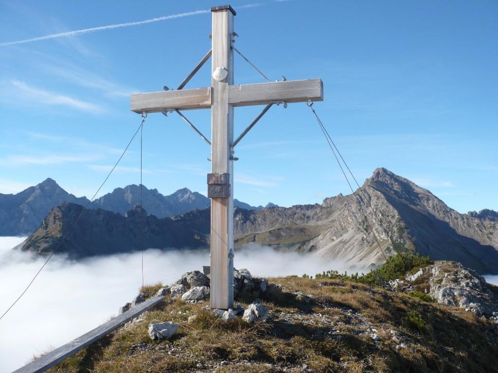 Pension Kreuzeck - Dein Gluecksplatz Am Lech Weissenbach am Lech Bagian luar foto